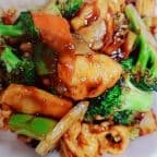 Best Chicken w. Garic Sauce in Kinston, NC